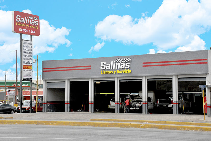 Fachada de Blvd. Morelos y Praxedis Balboa (al lado de HEB)